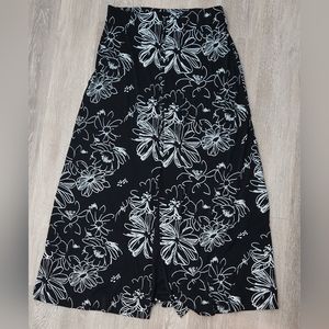 Briggs New York long skirt - size medium